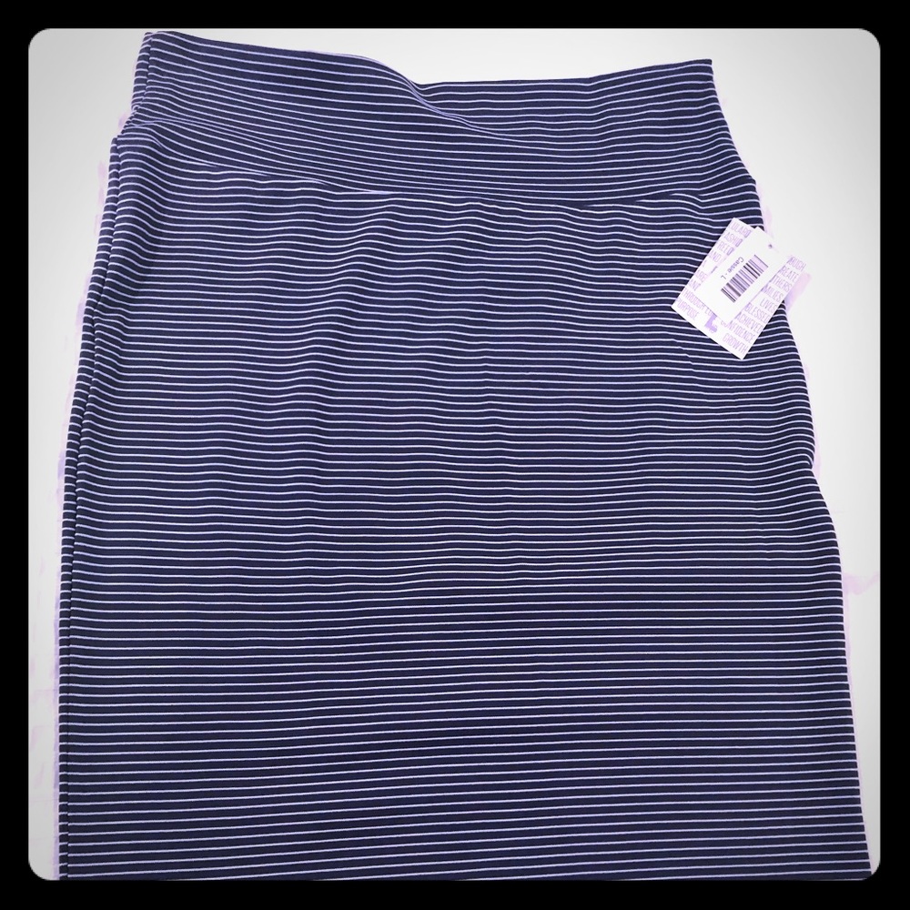 NWT Lularoe Cassie Pencil Skirt